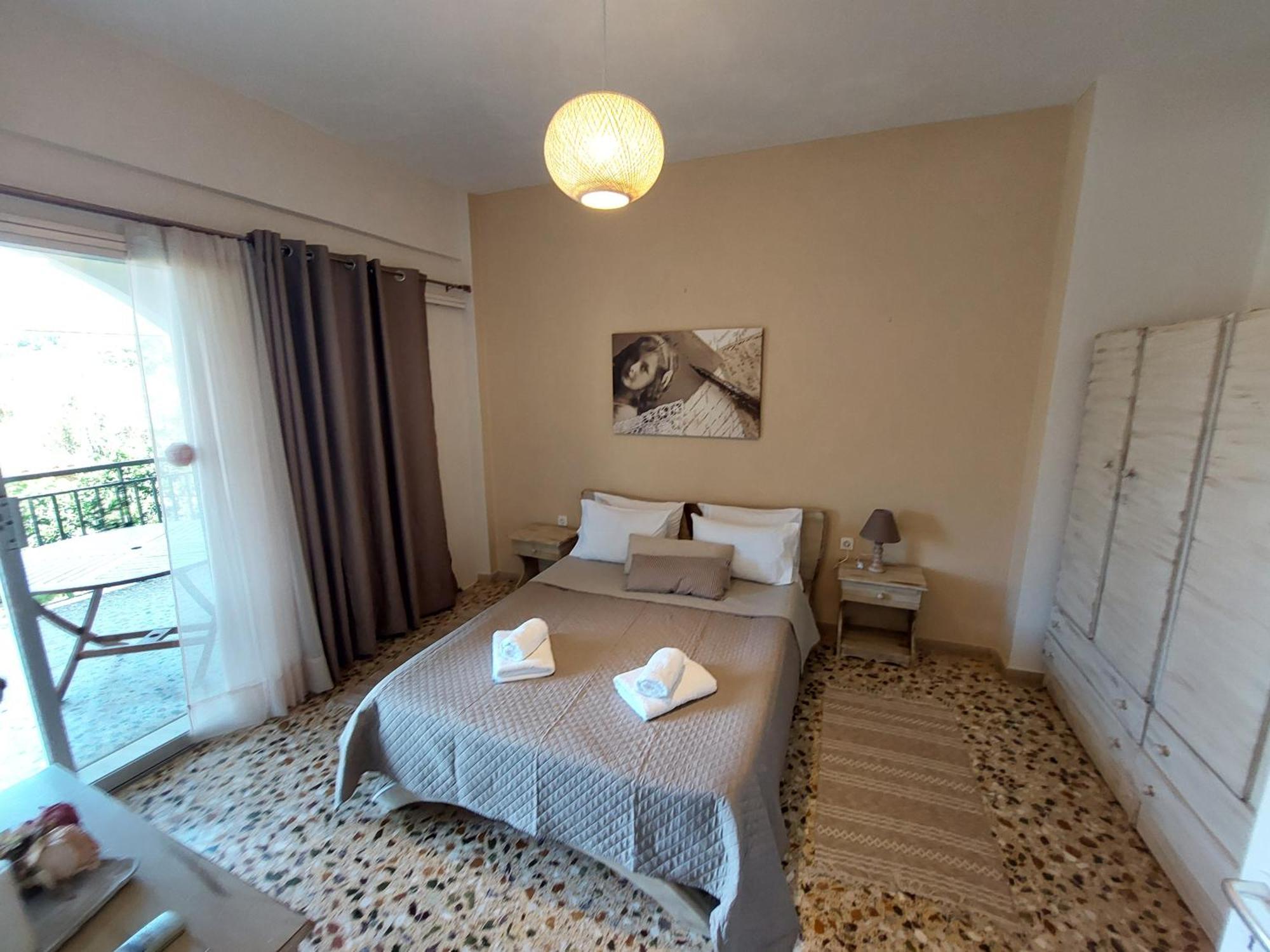Lourantos Studios & Apartments Ваті Екстер'єр фото